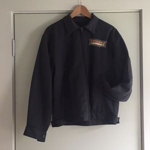 Surely Brewing Co. men’s Red Cap logo workcoat